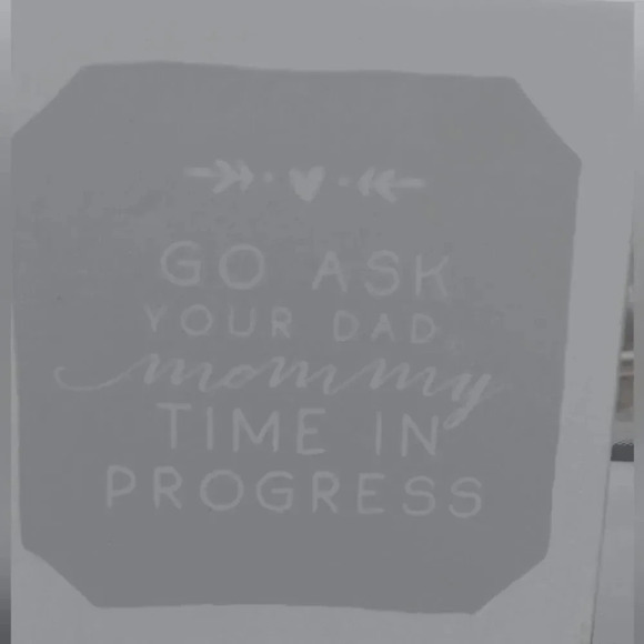 Farmhouse Wooden Signs "Mommy Time". Set of 3 Cottagecore Mother's Day - Picture 3 of 3